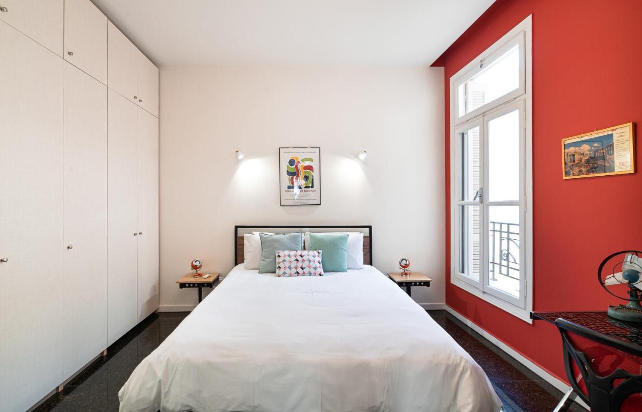 Spacious & Artistic Retro 2Bd Apt With Sauna Athens Exterior photo